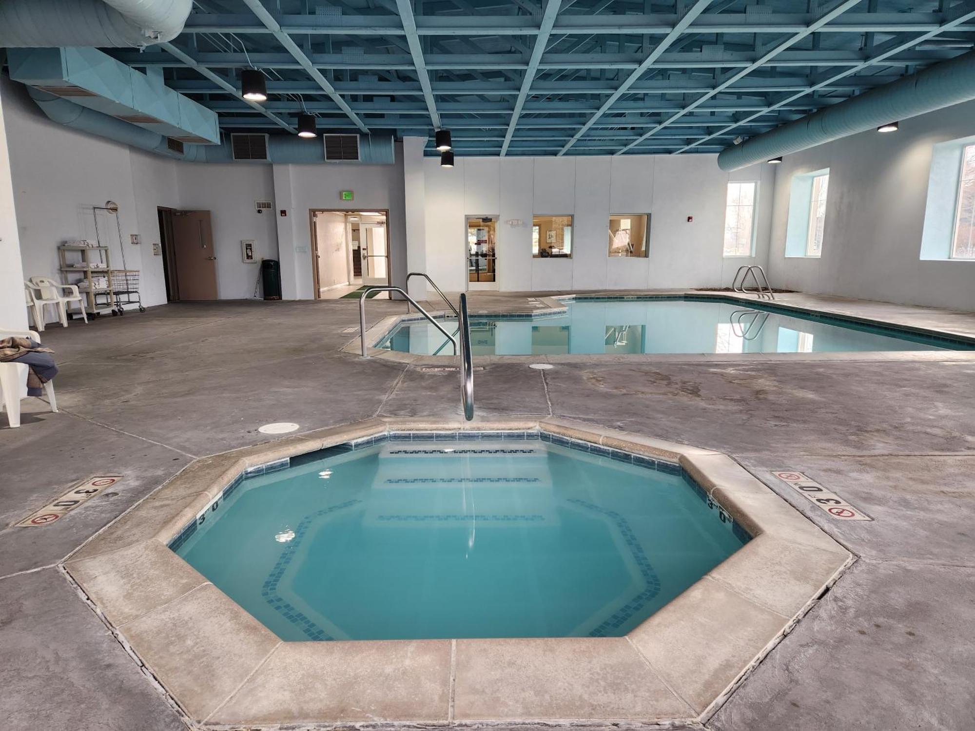 Clarion Inn Idaho Falls Riverfront Exterior photo