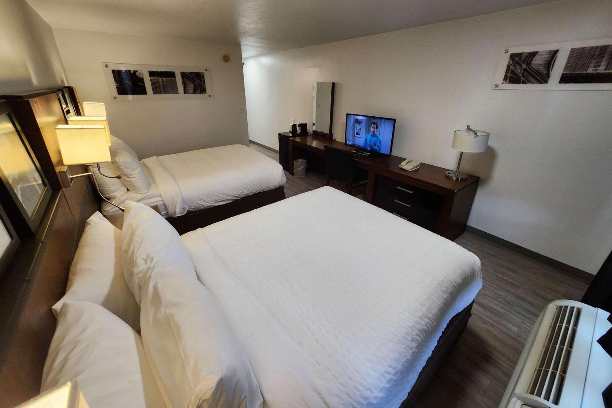 Clarion Inn Idaho Falls Riverfront Exterior photo