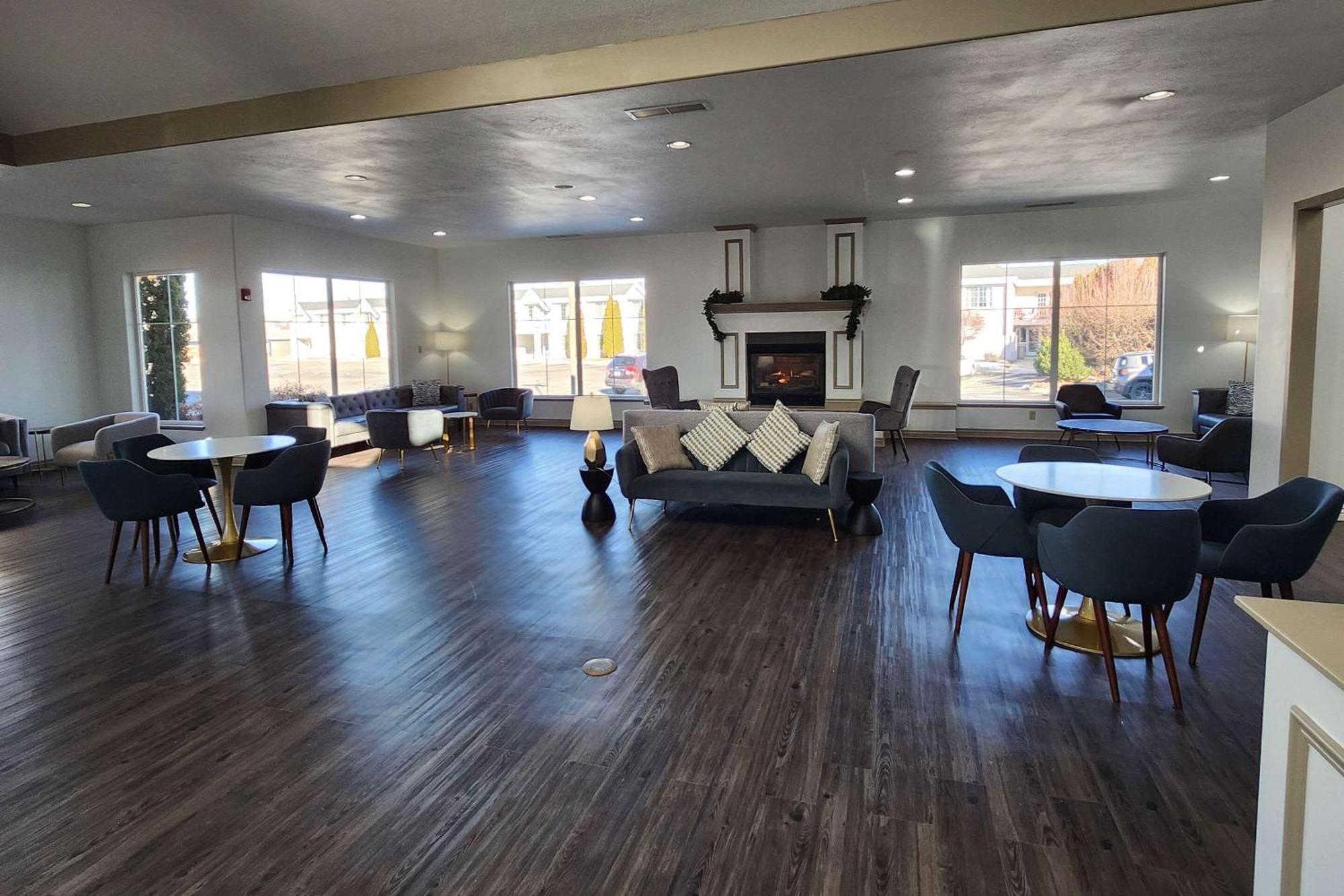 Clarion Inn Idaho Falls Riverfront Exterior photo