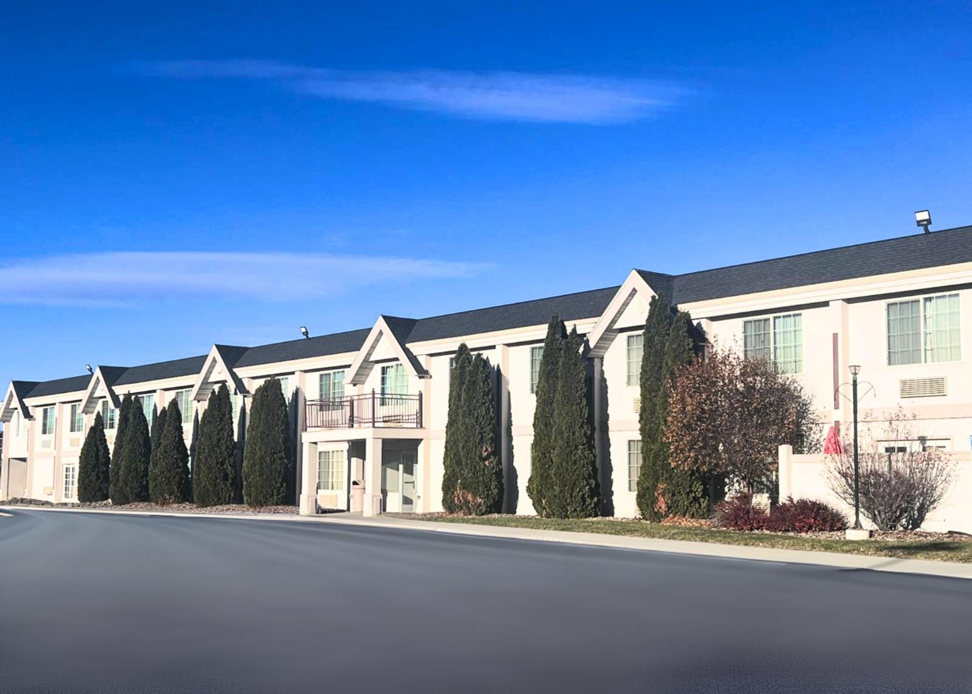 Clarion Inn Idaho Falls Riverfront Exterior photo